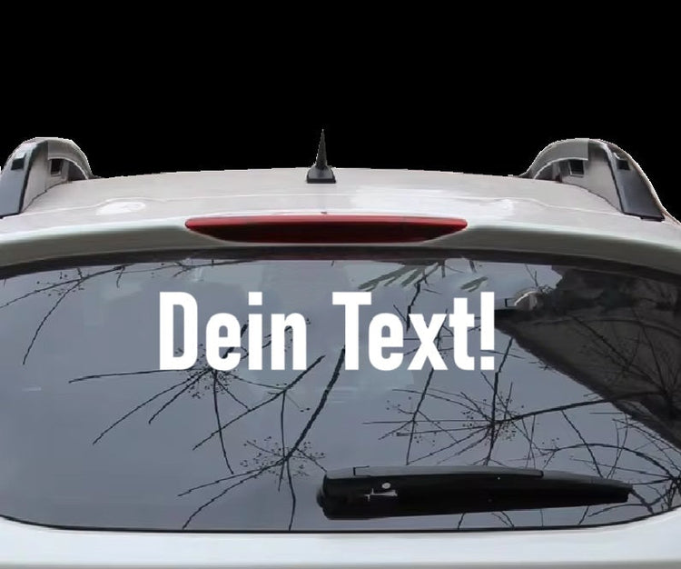 Auto-Heckscheibe mit Wunschtext-Sticker – Symbolbild für individuelle Auto-Sticker bei CarUp