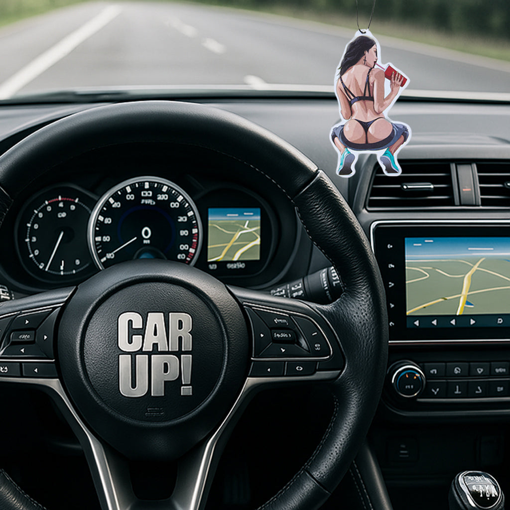 GirlsUp! Duftbaum fürs Auto – heisser Girl-Lufterfrischer mit Kultfaktor für den Innenraum