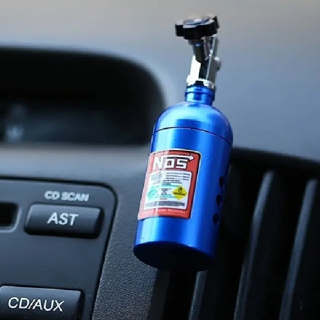 Auto-Lufterfrischer im NOS-Flaschen-Design – auffälliger Duftspender fürs Cockpit und Tuning-Fans
