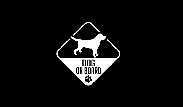 Sticker mit „Dog on Board“ Symbol – perfekter Auto-Aufkleber für Hundebesitzer bei CarUp
